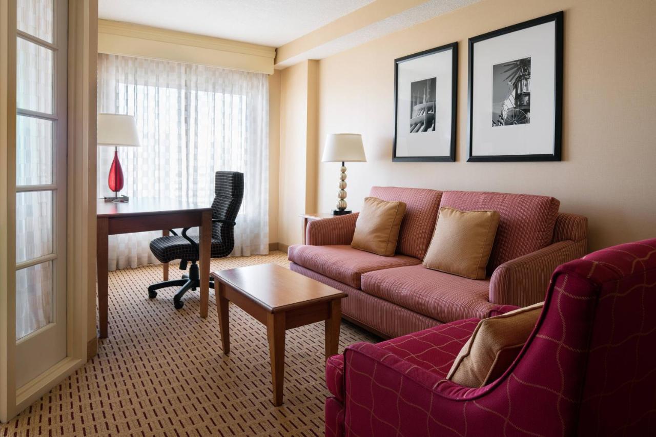 Anaheim Marriott Suites Garden Grove Bagian luar foto