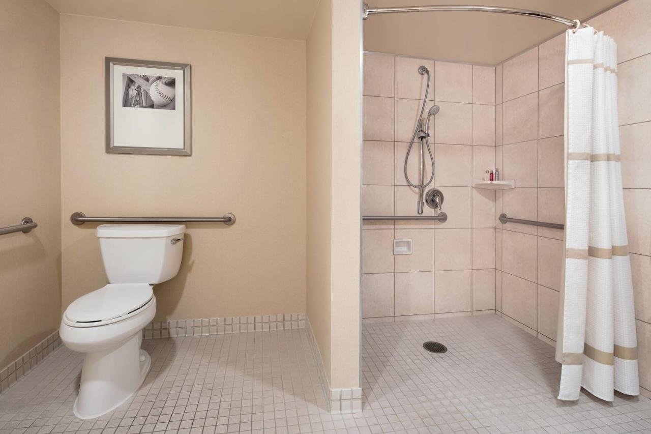 Anaheim Marriott Suites Garden Grove Bagian luar foto
