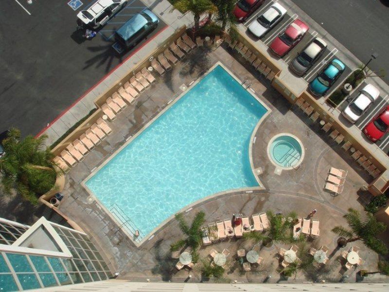 Anaheim Marriott Suites Garden Grove Bagian luar foto
